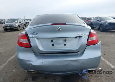 2012 Suzuki Kizashi Sport Sls z USA, uszkodzony, nr VIN JS2RF9A86C6100206